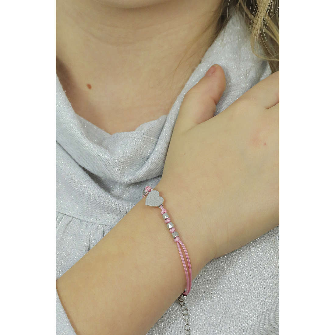 GioiaPura bracelets child WBM01181PAS wearing