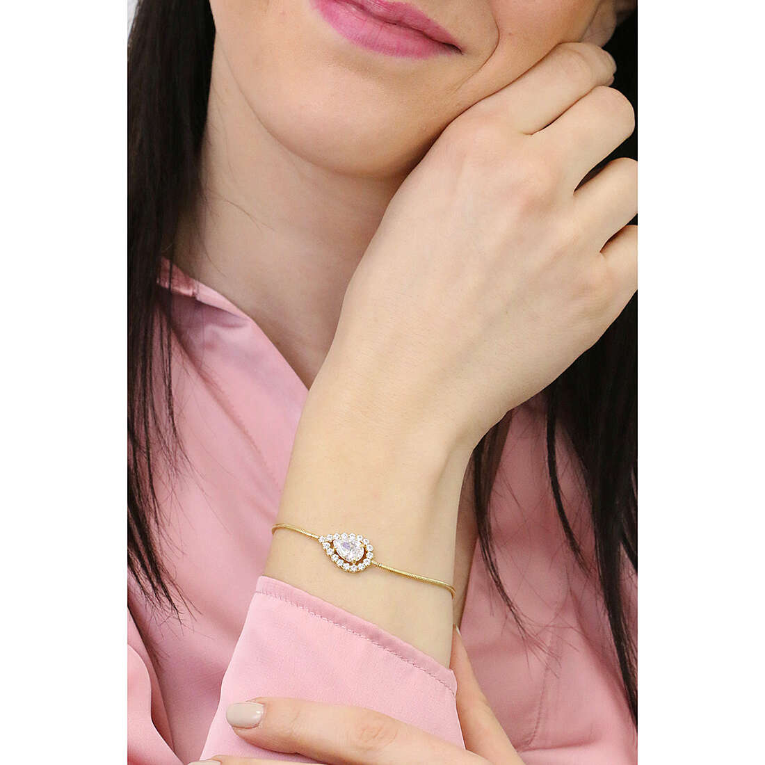 Sovrani bracelets Moonlight woman J6975 wearing