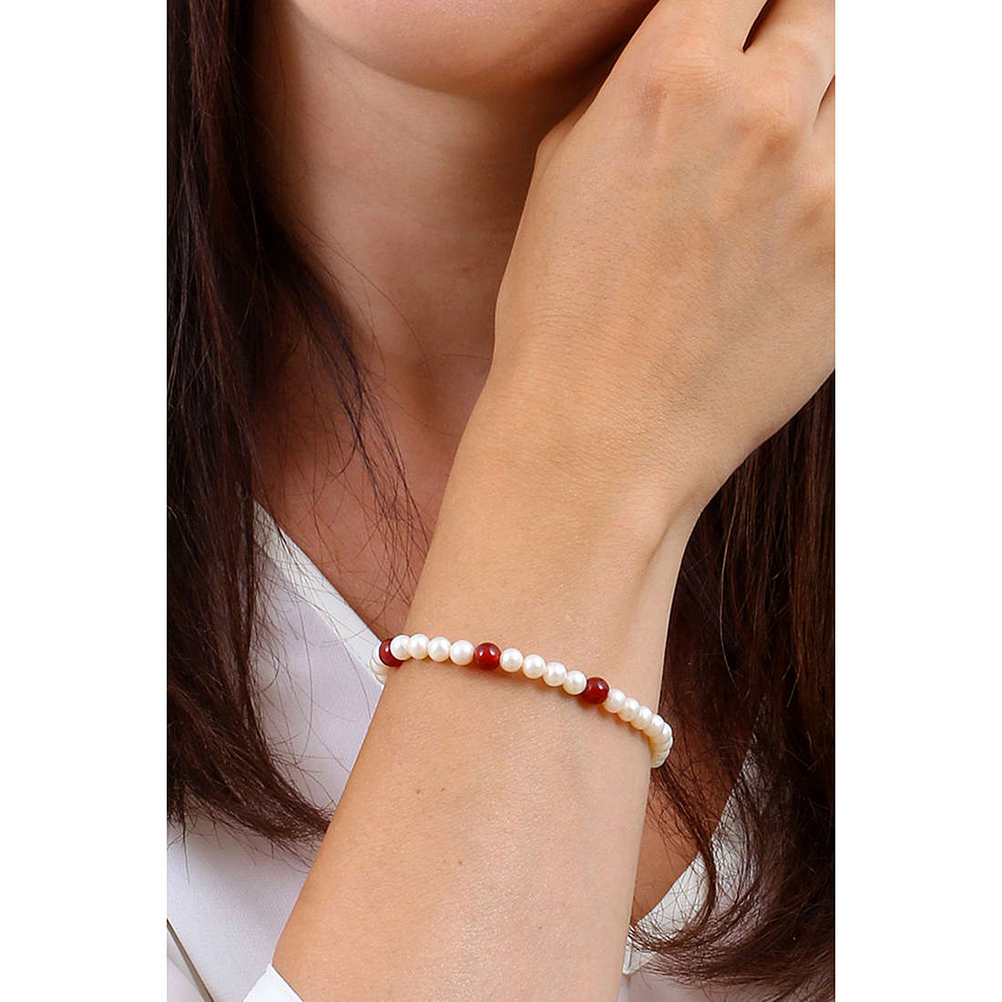 Comete bracelets Fantasia di Perle woman BRQ 299 wearing