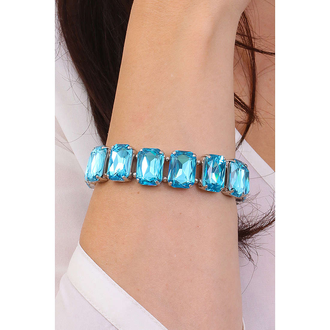 Sovrani bracelets Cristal Magique woman J7041 wearing