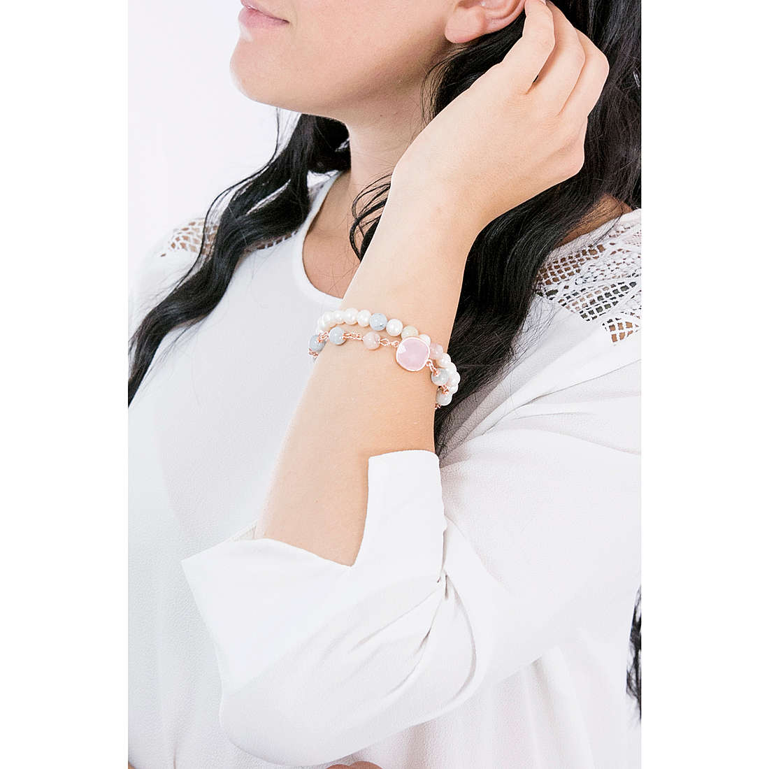 Sovrani bracelets Cristal Magique woman J2835 wearing
