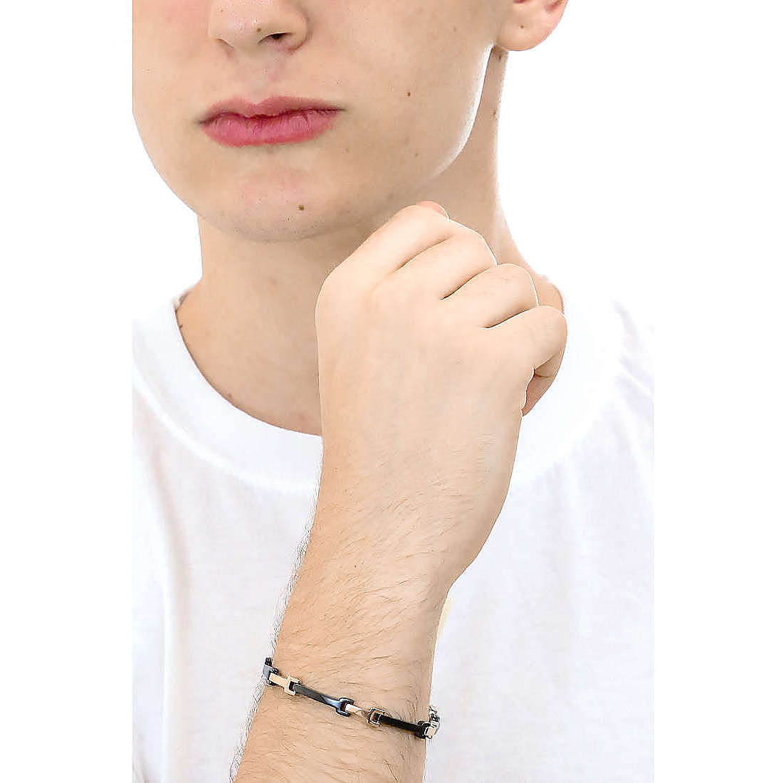 Breil bracelets Y man TJ3109 wearing