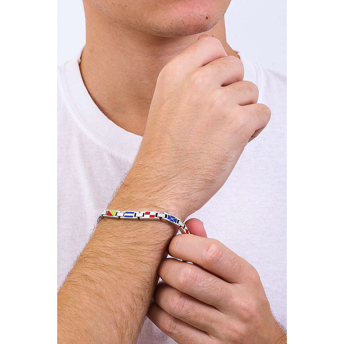 Comete bracelets man UBR 1075 wearing