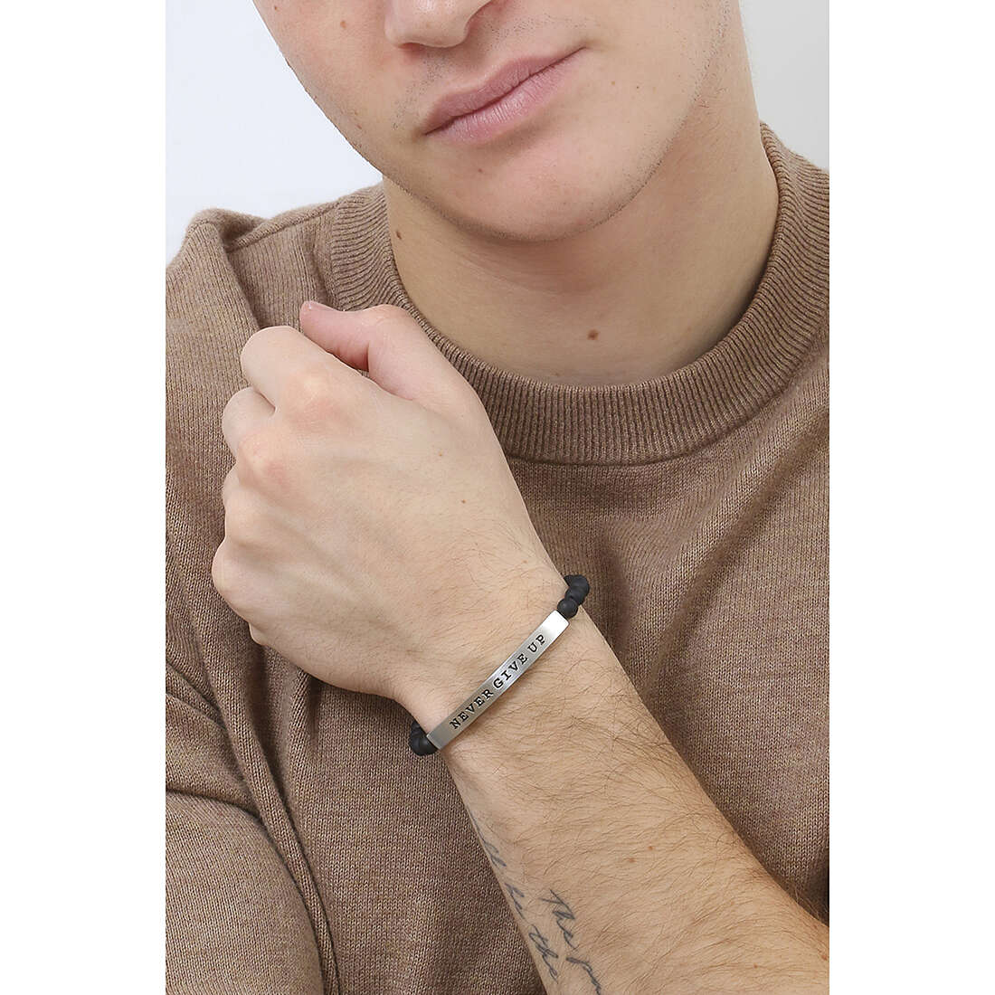 Kidult bracelets Philosophy man 731210 wearing