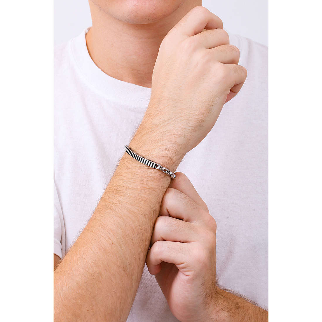 Kidult bracelets Philosophy man 732116 wearing