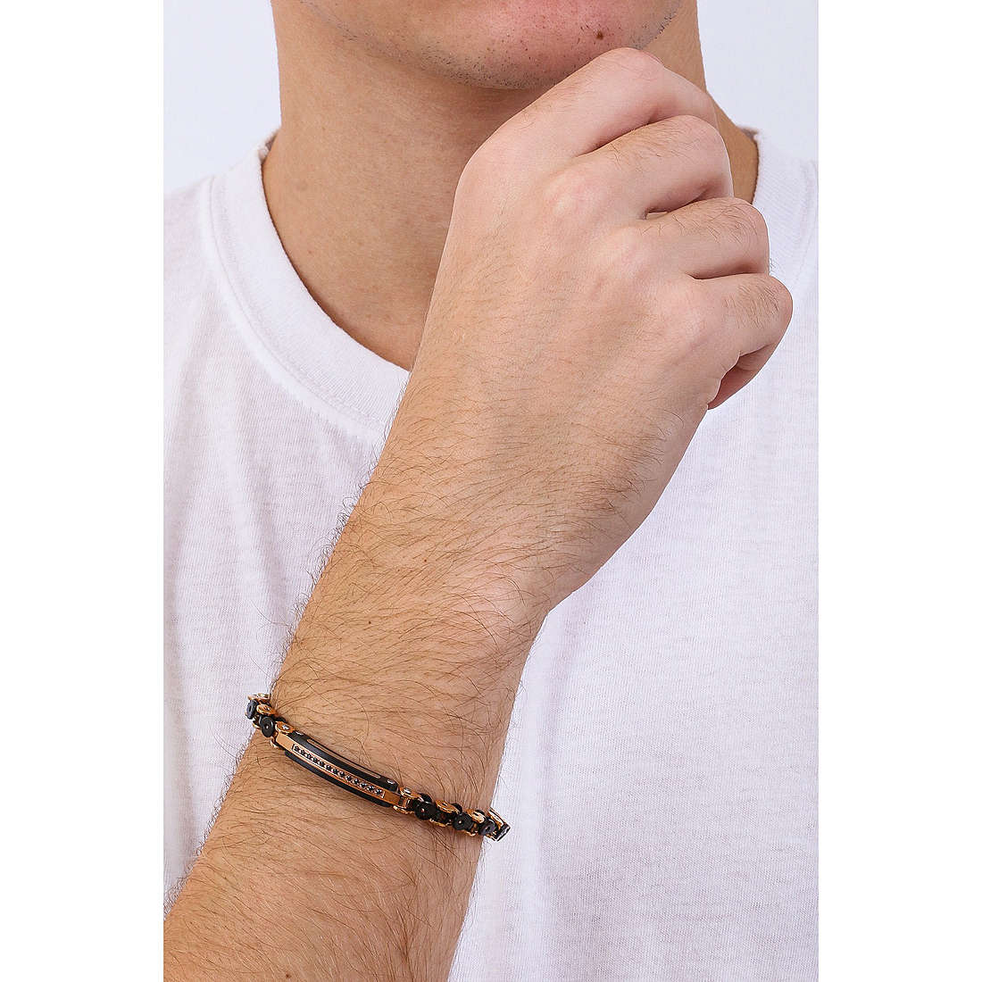 Liujo bracelets man MLJ303 wearing