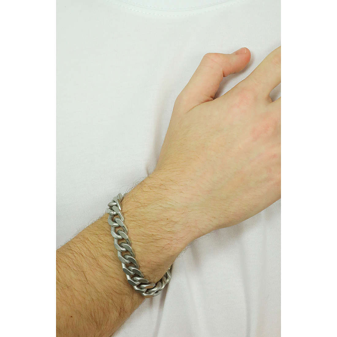 Sector bracelets Basic man SZS62 wearing