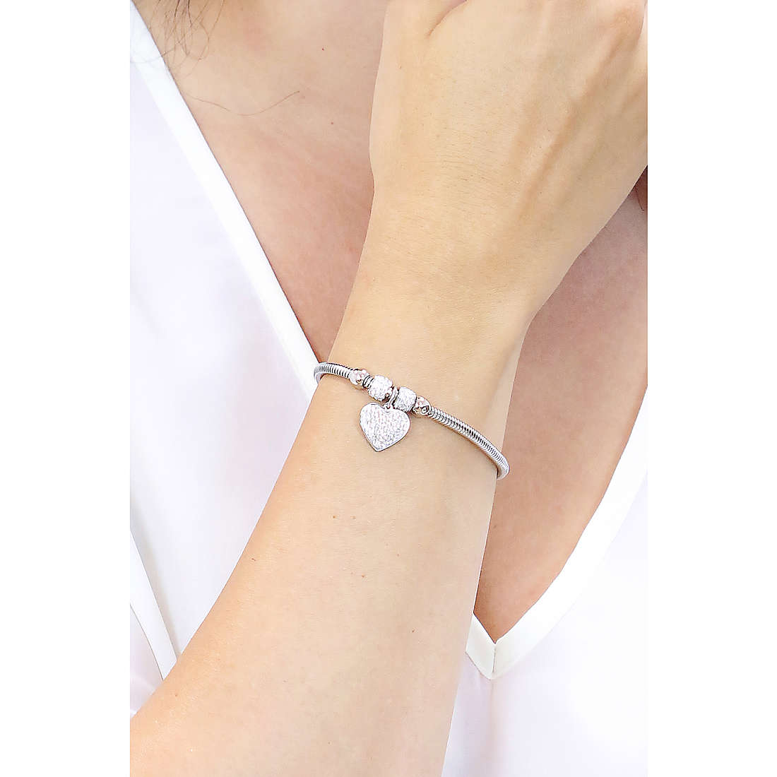 Luca Barra bracelets Pretty Moment woman BK1933 wearing