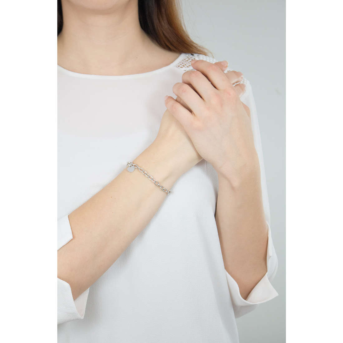 GioiaPura bracelets woman WBM01307LL wearing
