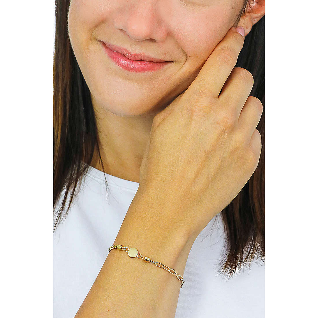 Breil bracelets Kaleido woman TJ2996 wearing
