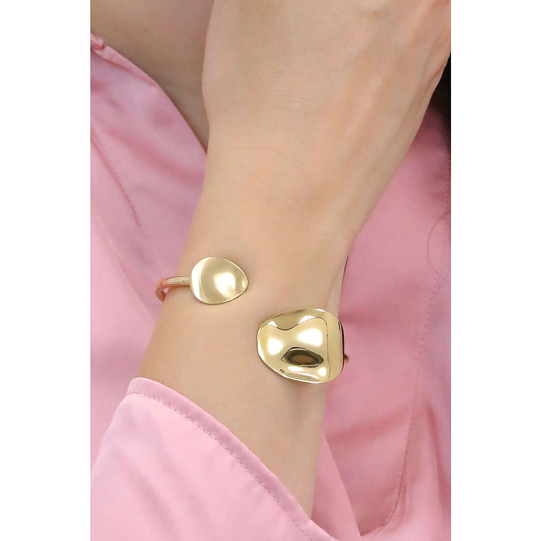Breil bracelets woman TJ3393 wearing