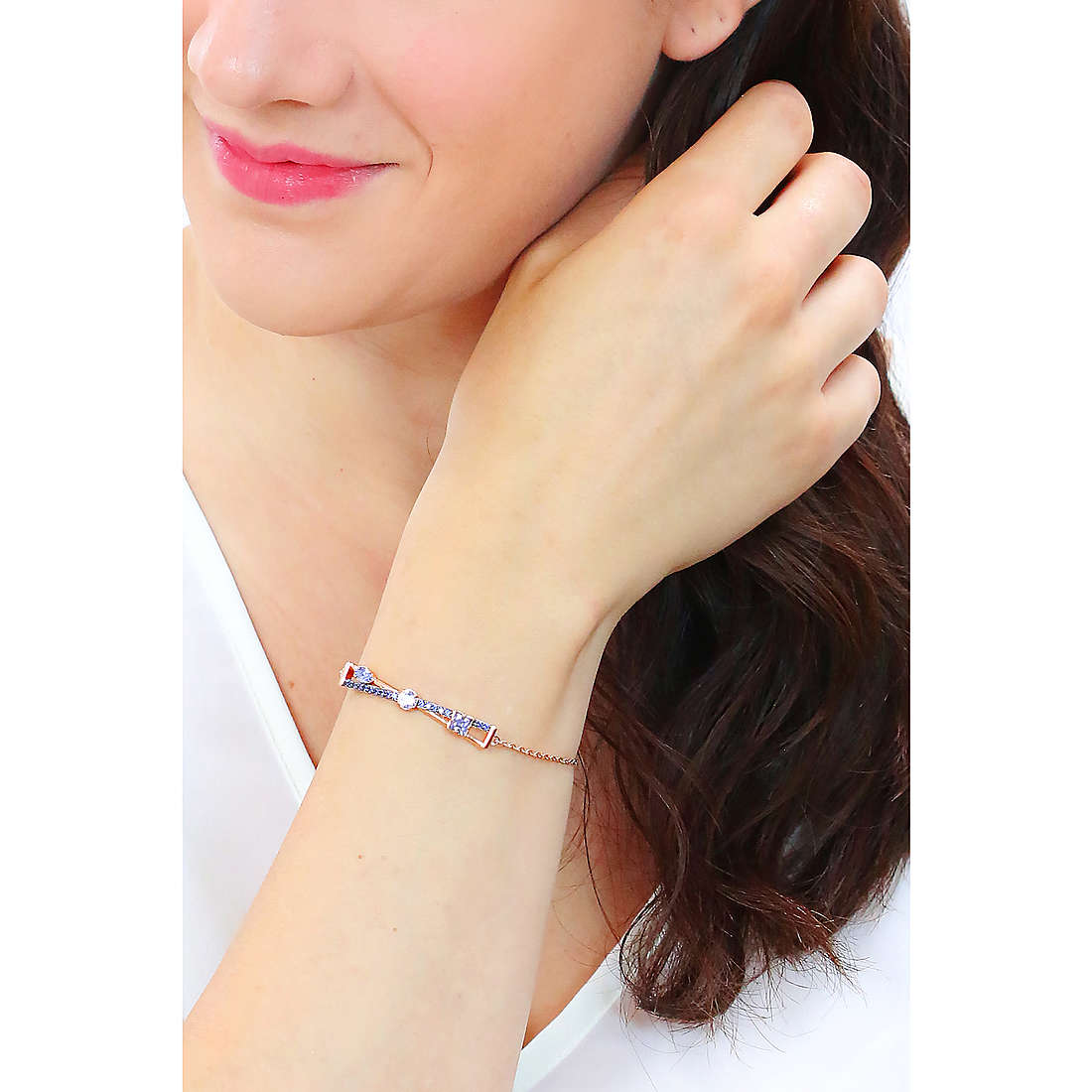 Brosway bracelets Affinity woman BFF113 wearing