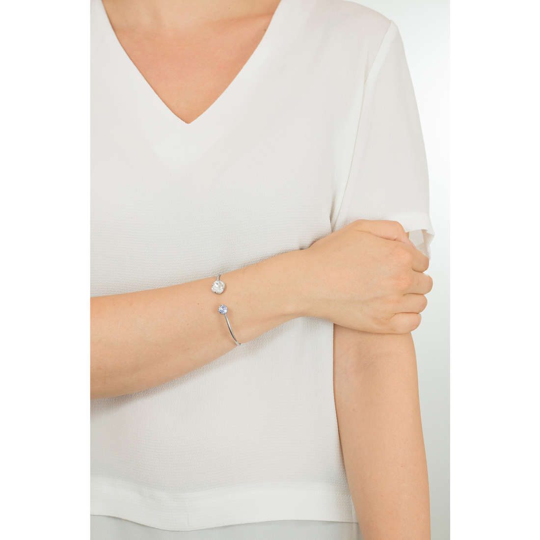 Brosway bracelets Affinity woman BFF11A wearing