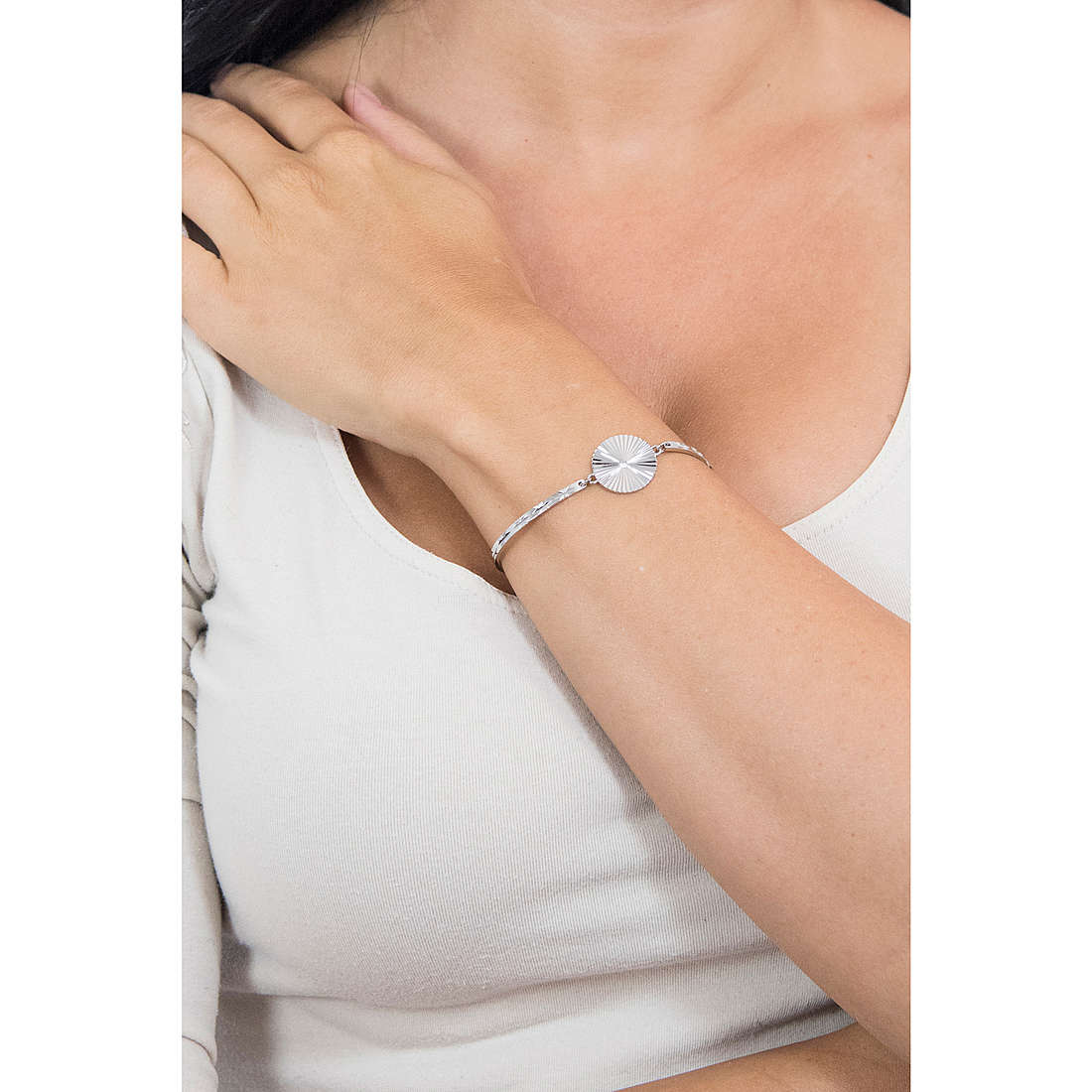 Brosway bracelets Chakra woman BHK164 wearing