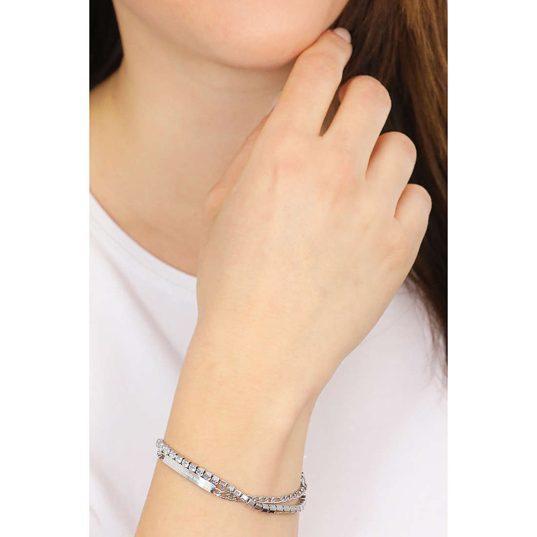 Brosway bracelets Desideri woman BEI051 wearing