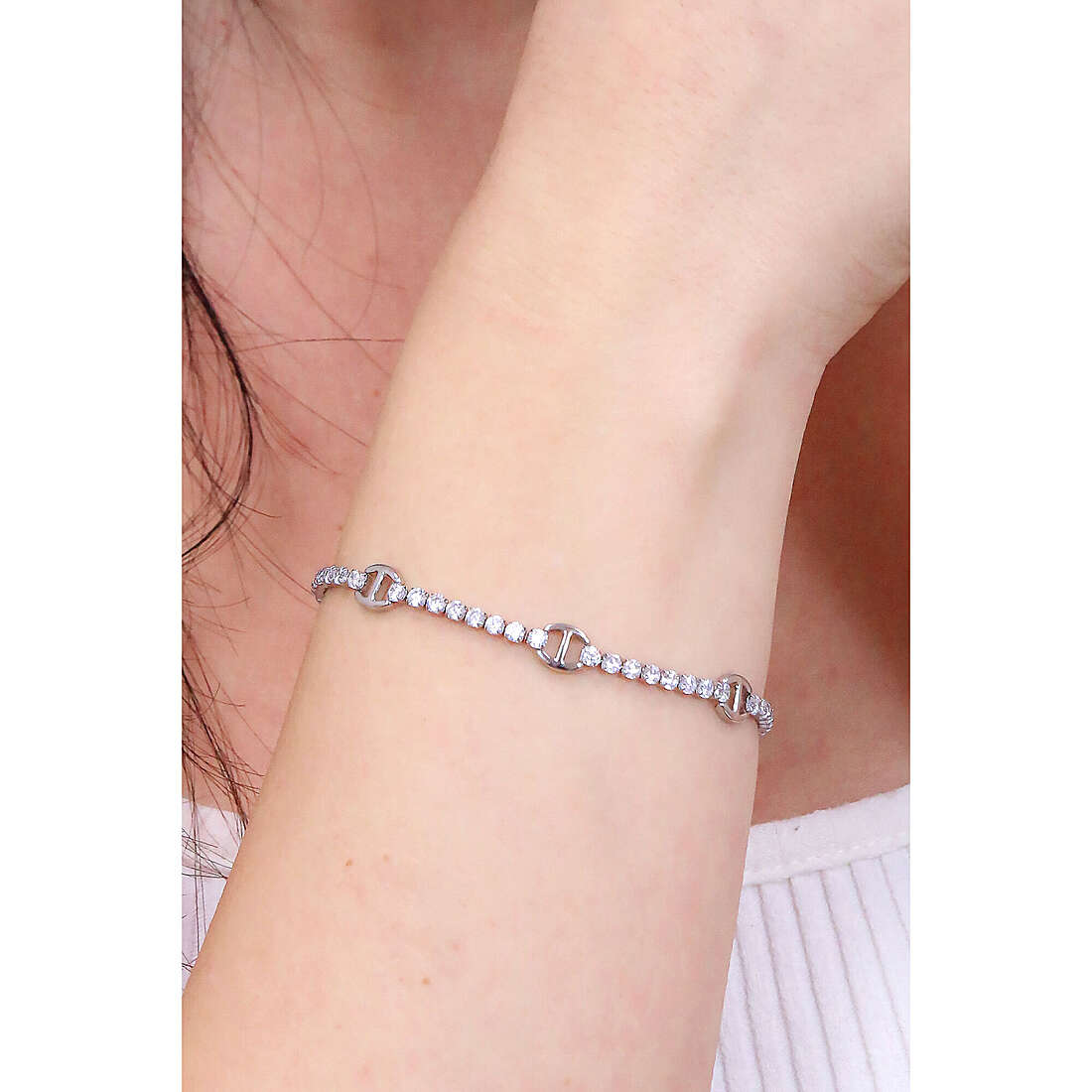 Brosway bracelets Desideri woman BEI076 wearing