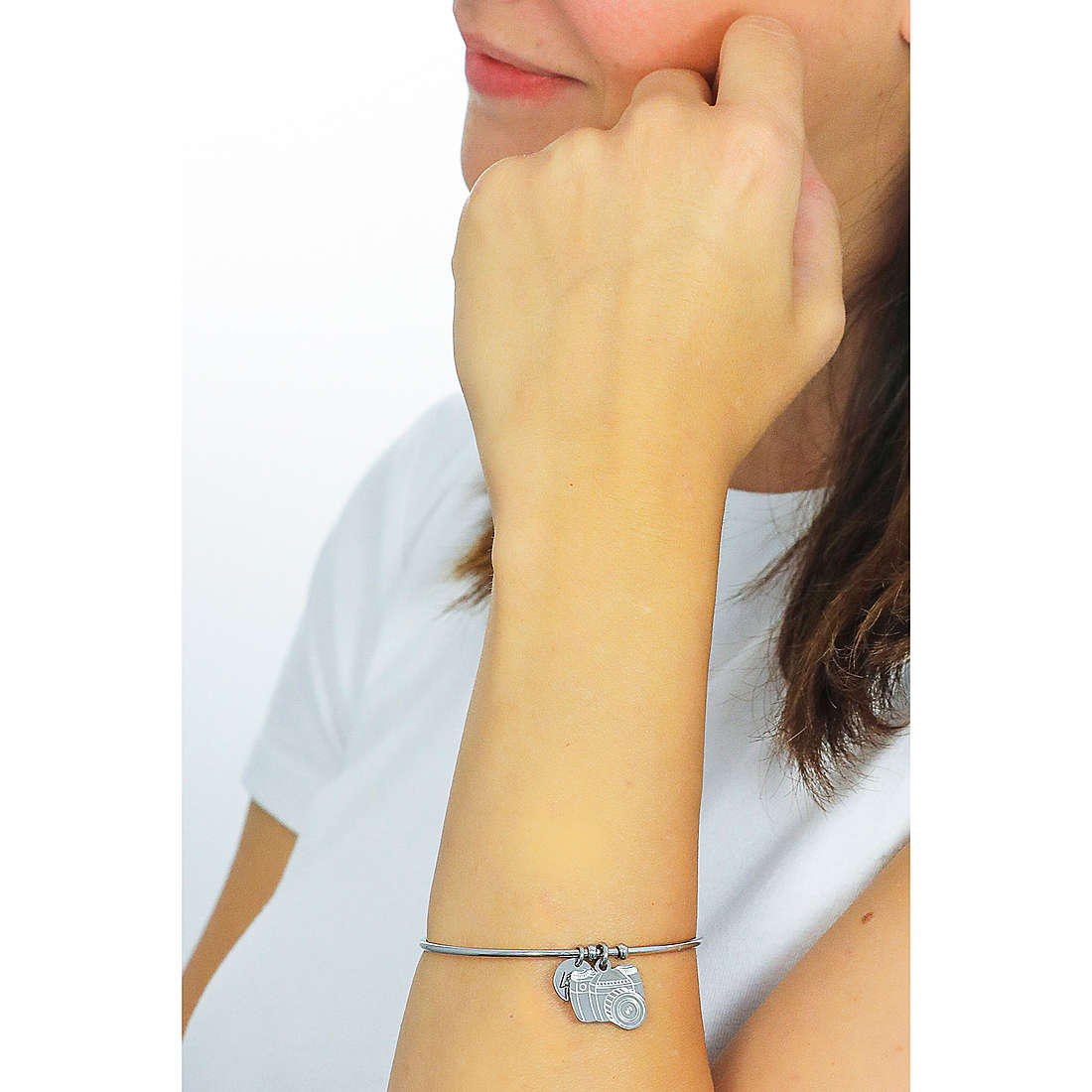 Kidult bracelets Symbols woman 731498 wearing