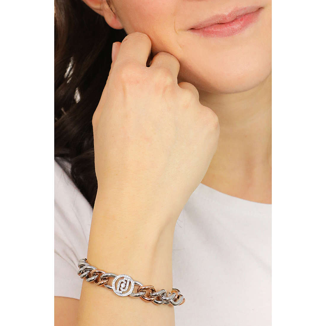 Liujo bracelets Brilliant woman LJ1679 wearing
