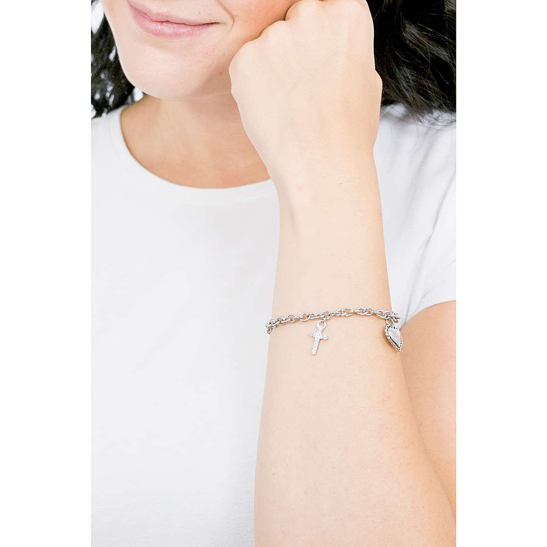 Liujo bracelets Sacred Passion San Valentino woman LJ1449 wearing