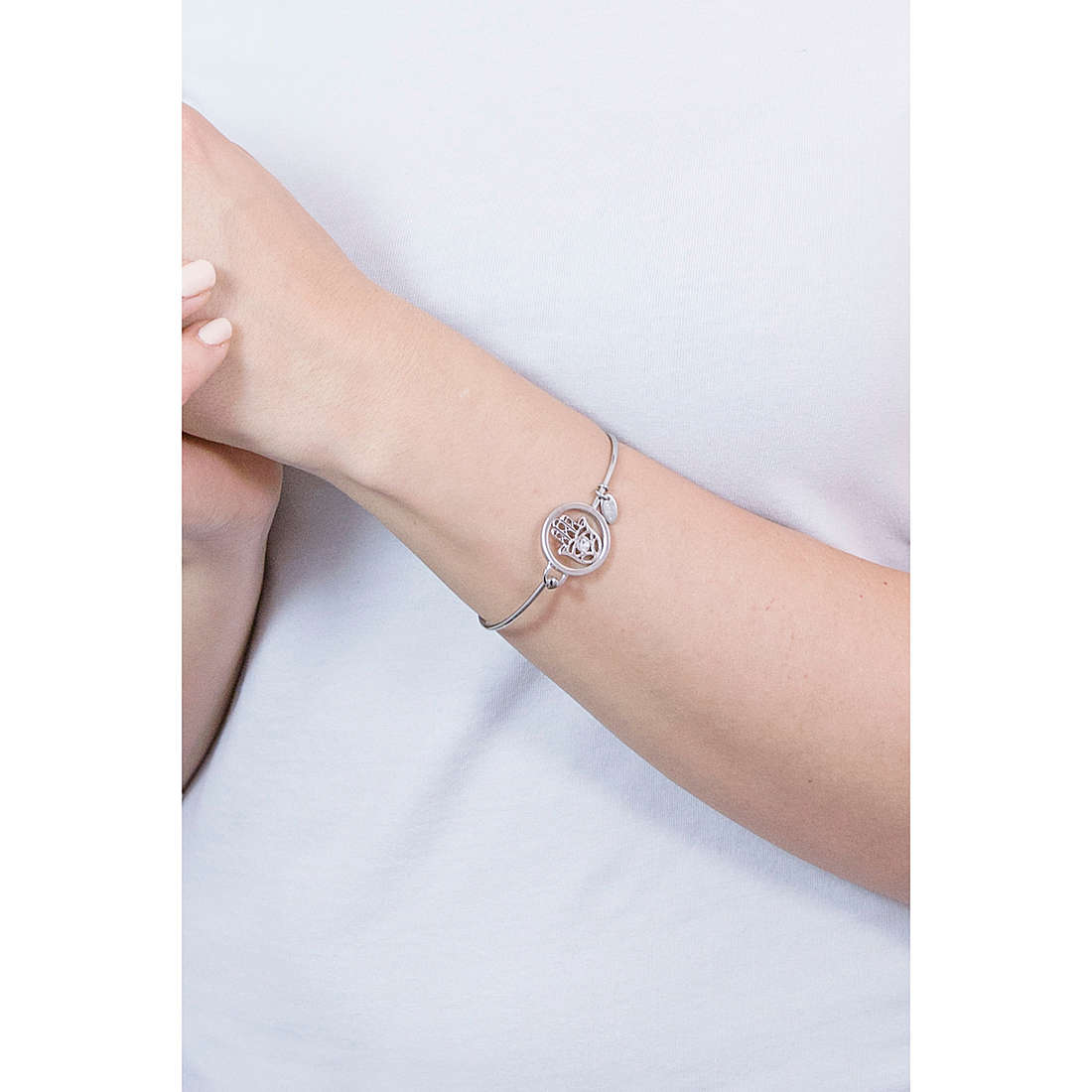 Lotus Style bracelets Millennial woman LS2014-2/6 wearing