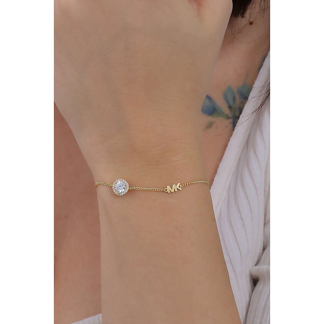 Michael Kors bracelets Kors Mk woman MKC1206AN710 wearing