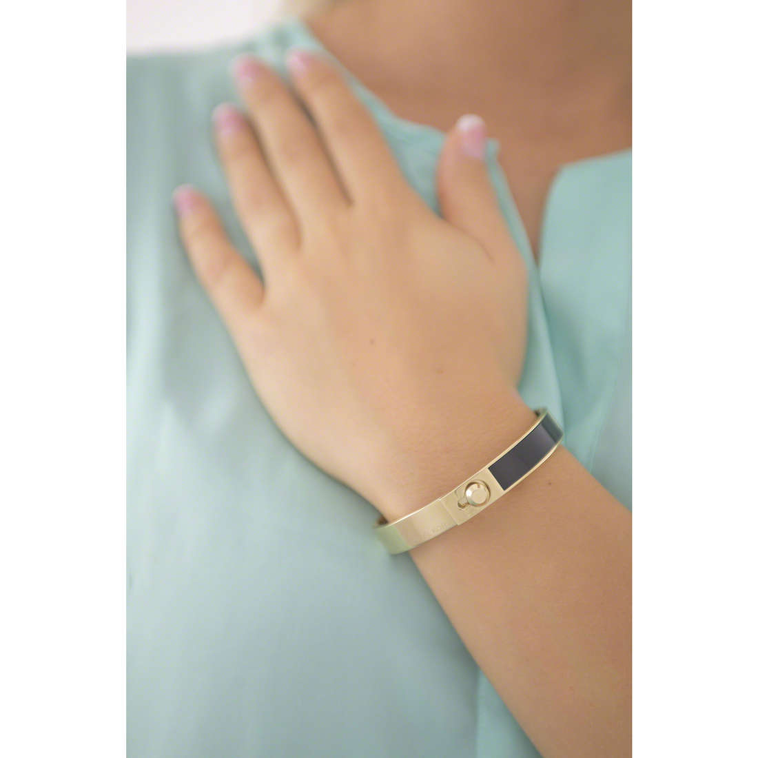 Michael Kors bracelets woman MKJ5956710 wearing