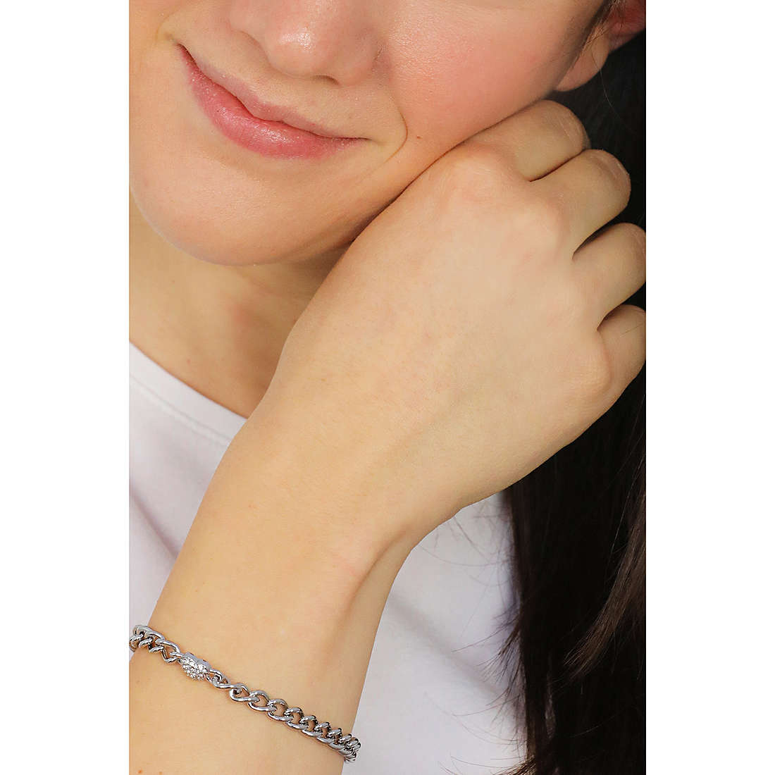 Morellato bracelets Incontri woman SAUQ16 wearing