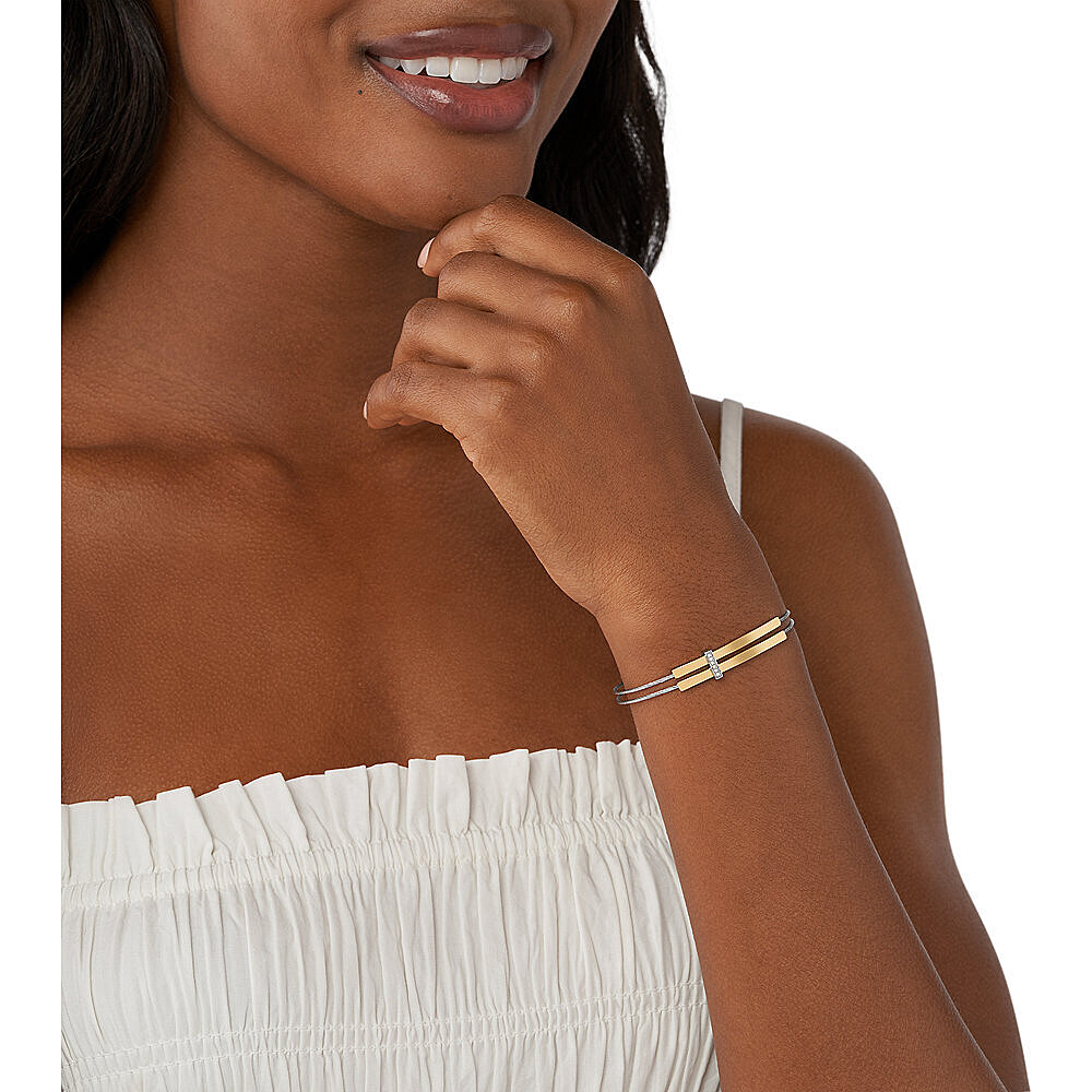 Skagen bracelets Kariana woman SKJ1673998 wearing