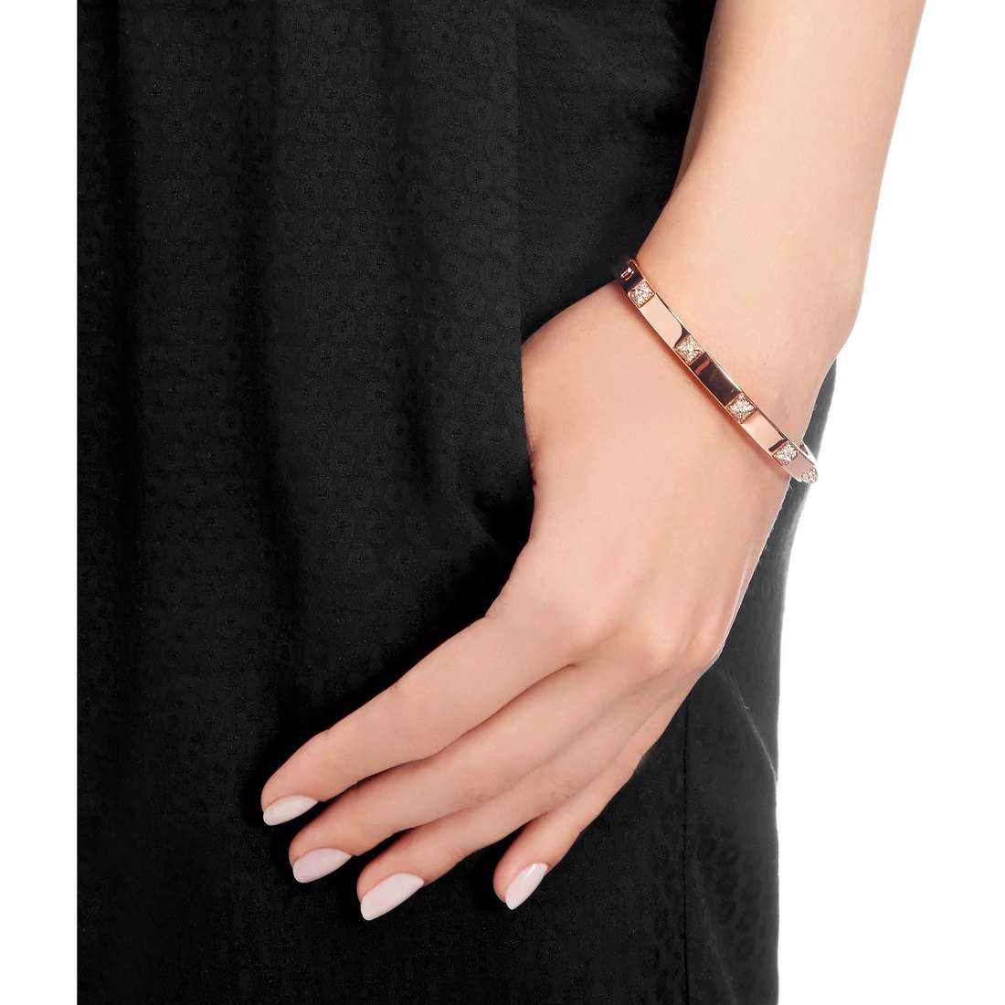 Swarovski bracelets Tactic woman 5098368 wearing