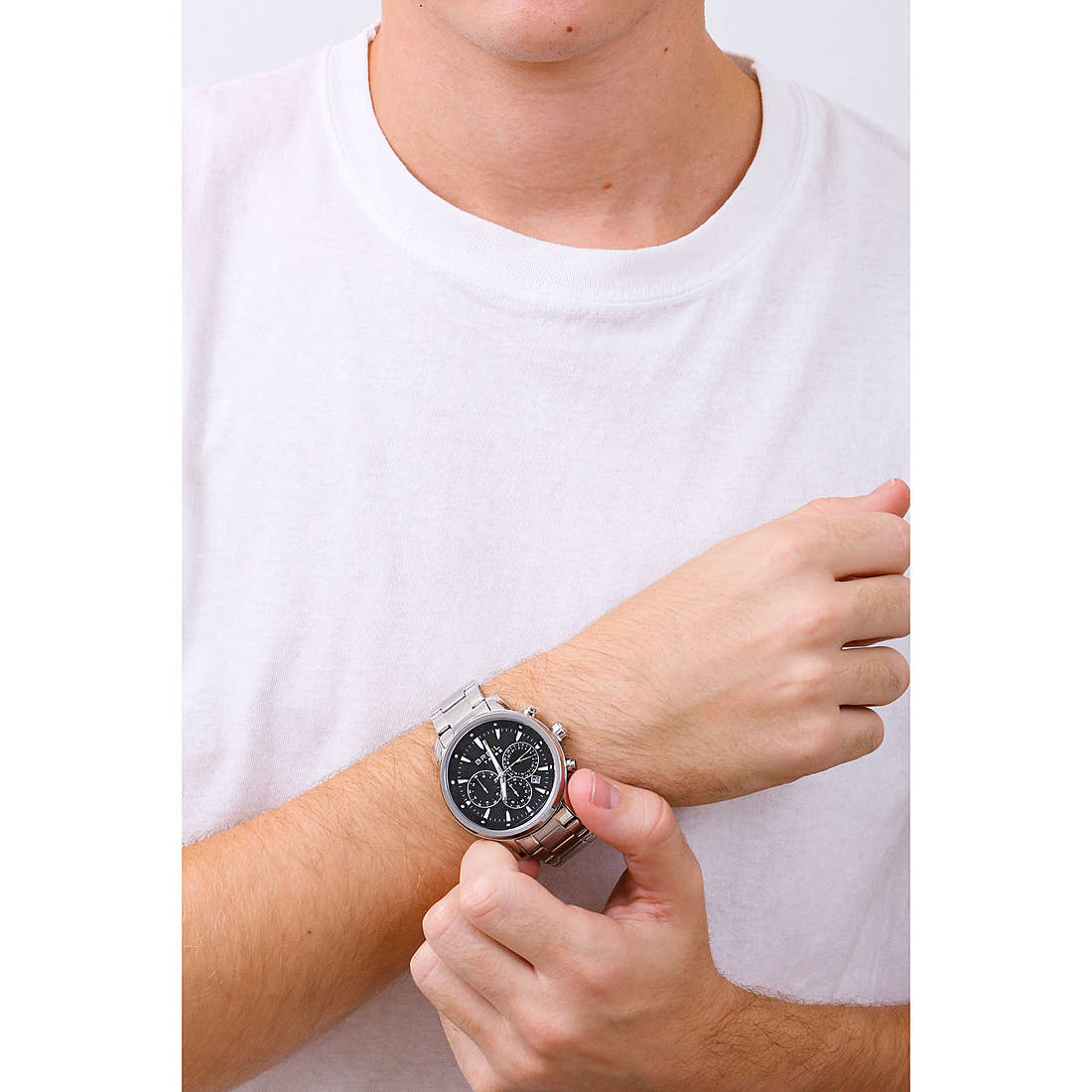Breil chronographs Caliber man EW0510 wearing