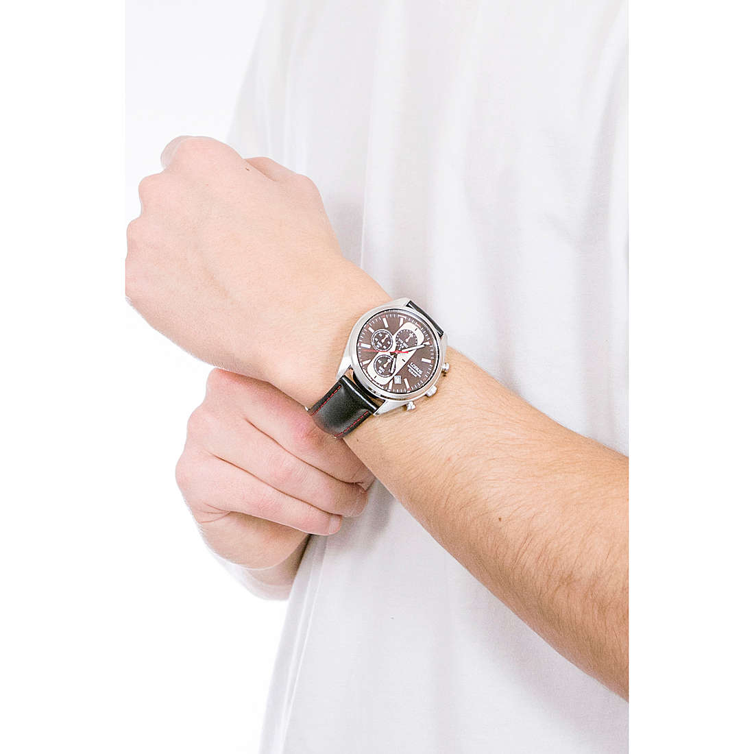 Lorus chronographs man RM359GX9 wearing