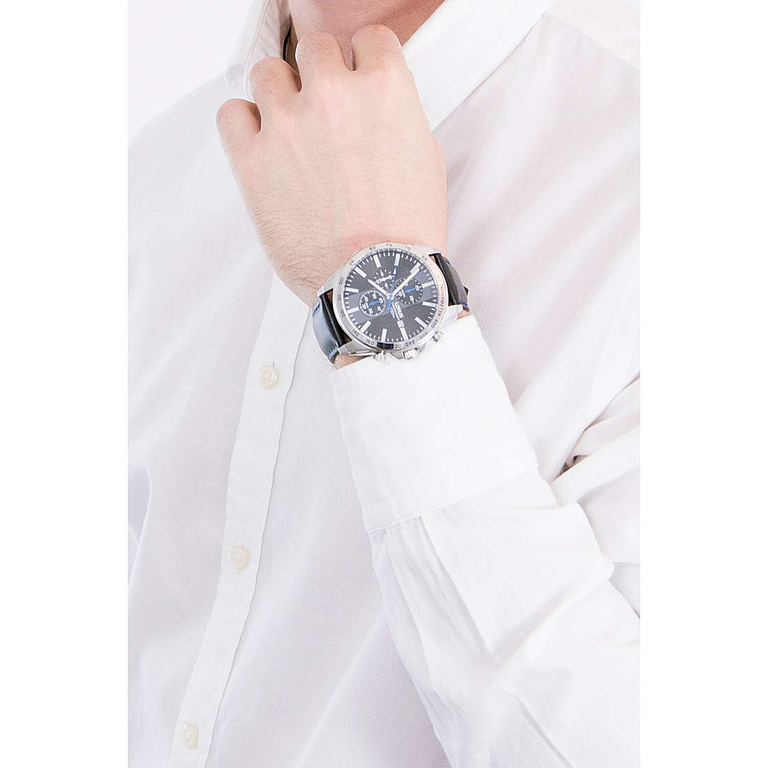 Lorus chronographs Sports man RM391EX9 wearing