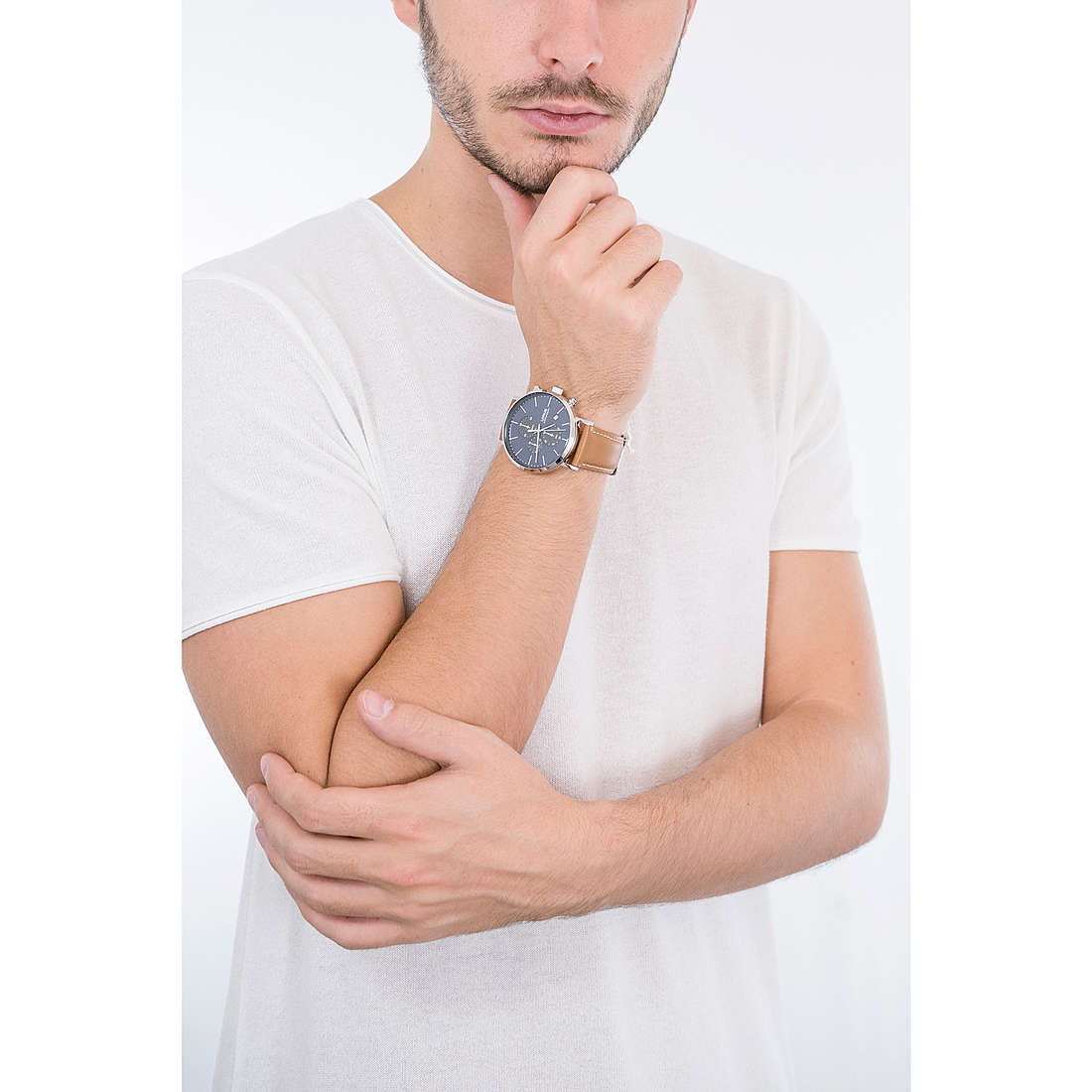 Lorus chronographs Classic man RM325FX9 wearing