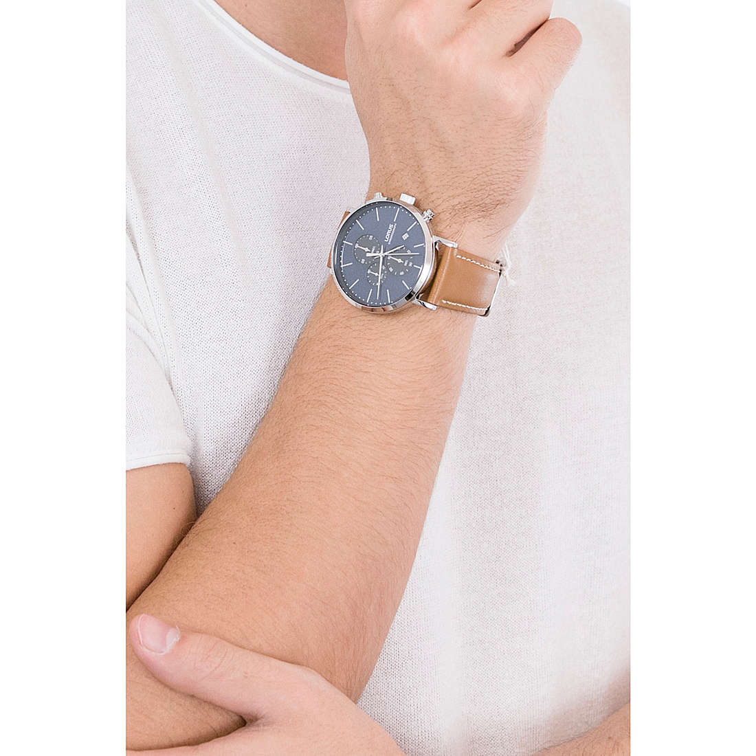 Lorus chronographs Classic man RM325FX9 wearing