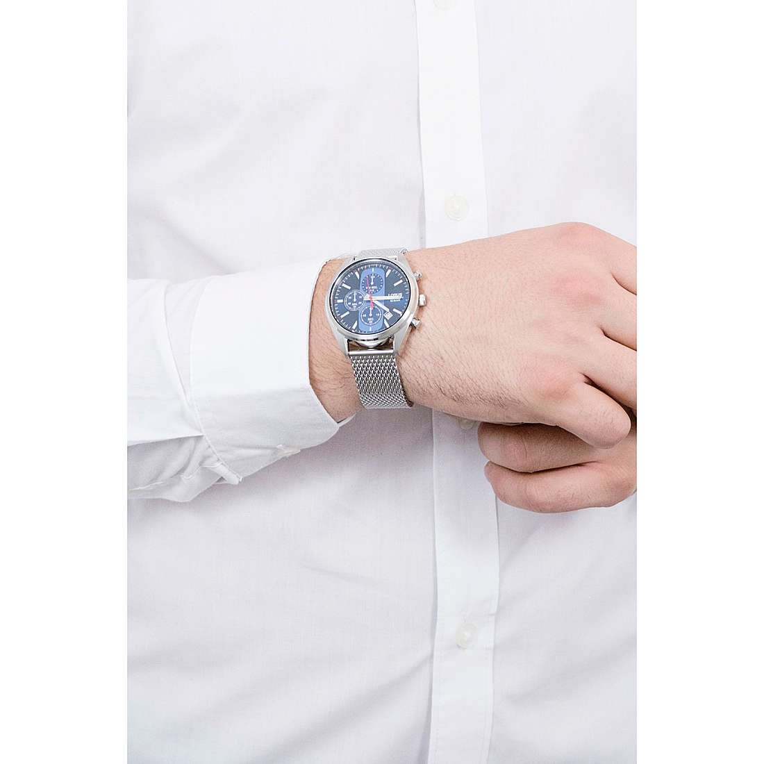 Lorus chronographs man RM353GX9 wearing