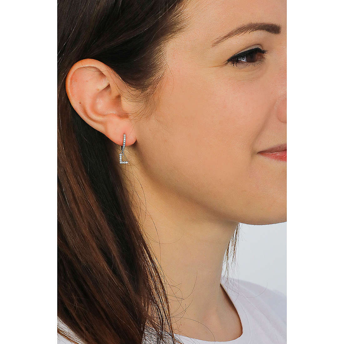Rebecca earrings Myn woman SWNOAL12 wearing