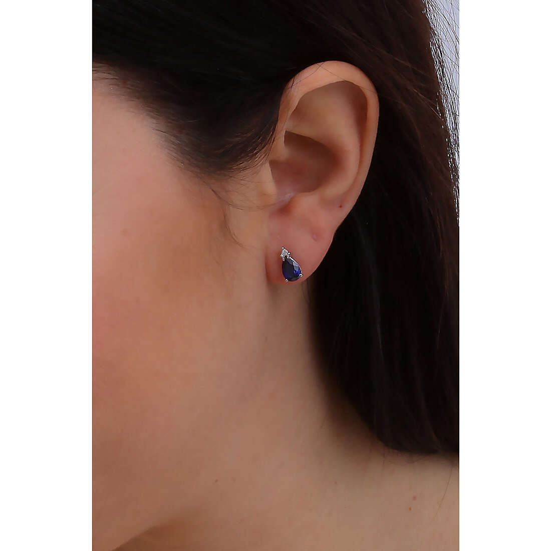 Comete earrings Storia di Luce woman ORB 983 wearing