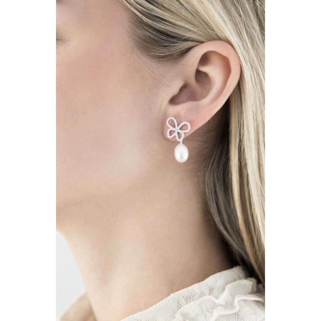 Comete earrings Farfalle woman ORA 107 wearing