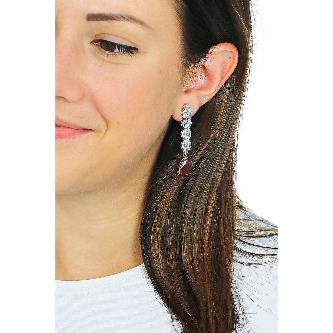 Sovrani earrings Luce woman J6211 wearing