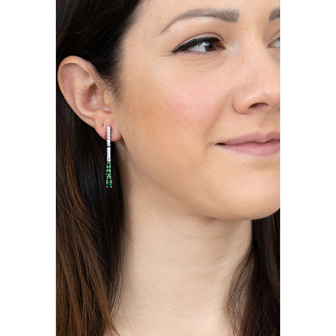 Sovrani earrings Luce woman J6554 wearing