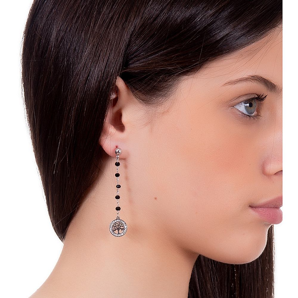 Boccadamo earrings Inkanto woman IK/OR09 wearing