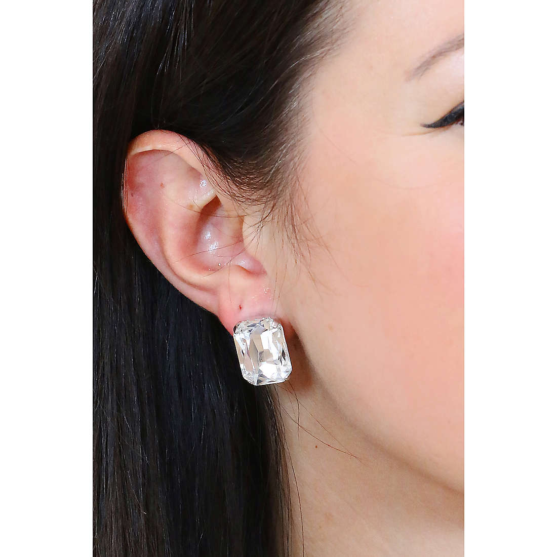 Sovrani earrings Cristal Magique woman J7058 wearing