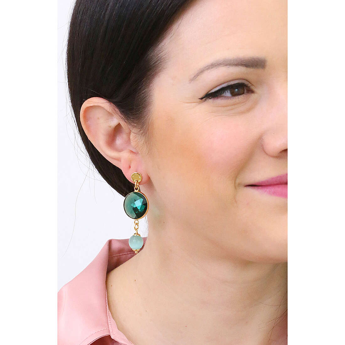 Sovrani earrings Cristal Magique woman J7714 wearing