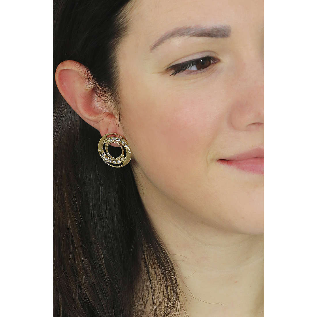 Boccadamo earrings Magic Circle woman XOR562D wearing