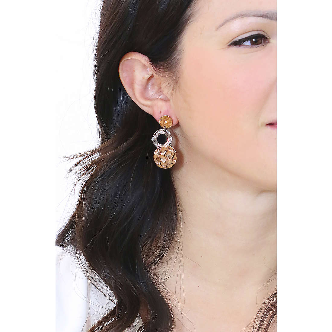 2Jewels earrings Mirage woman 261330 wearing