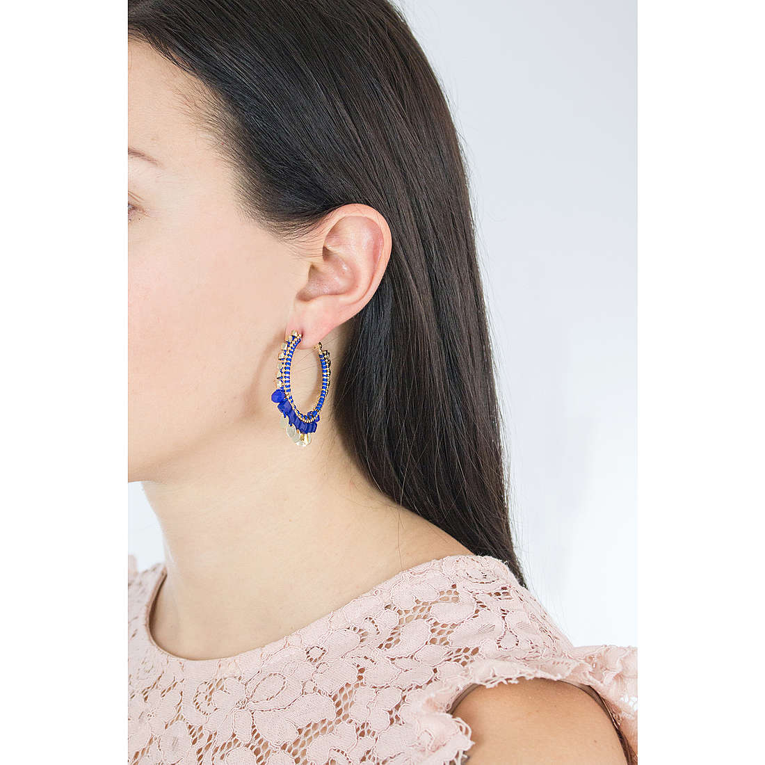 Ottaviani earrings woman 500135O wearing