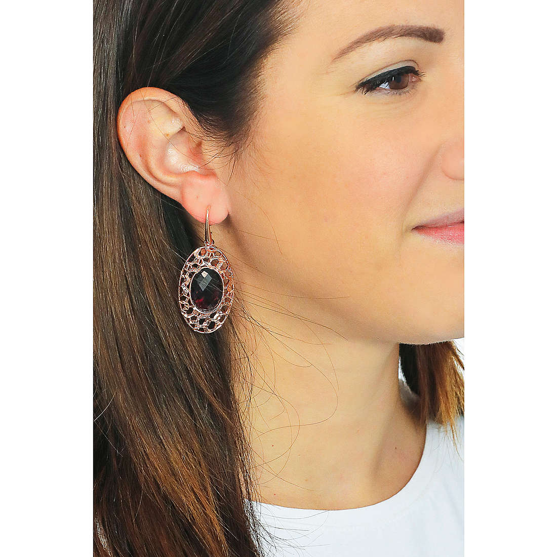 Ottaviani earrings woman 500331O wearing