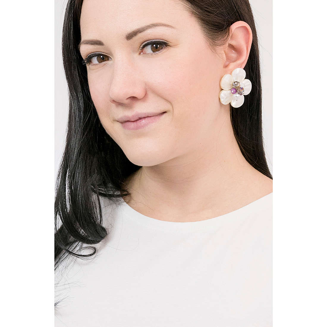 Ottaviani earrings woman 500532O wearing