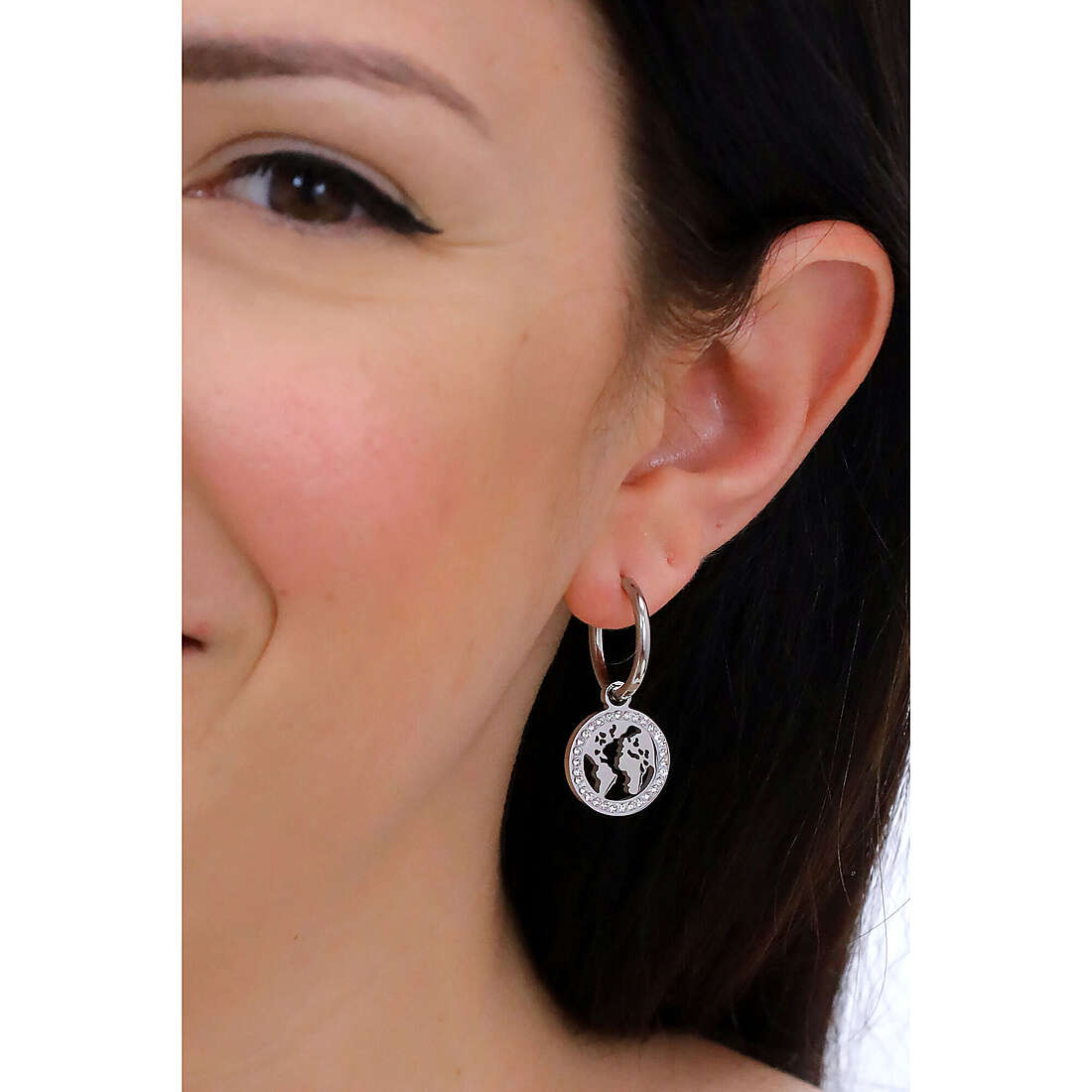 Luca Barra earrings woman OK1260 wearing