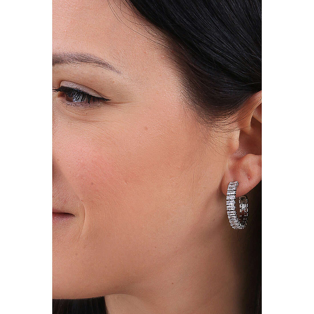 Luca Barra earrings woman OK1202 wearing